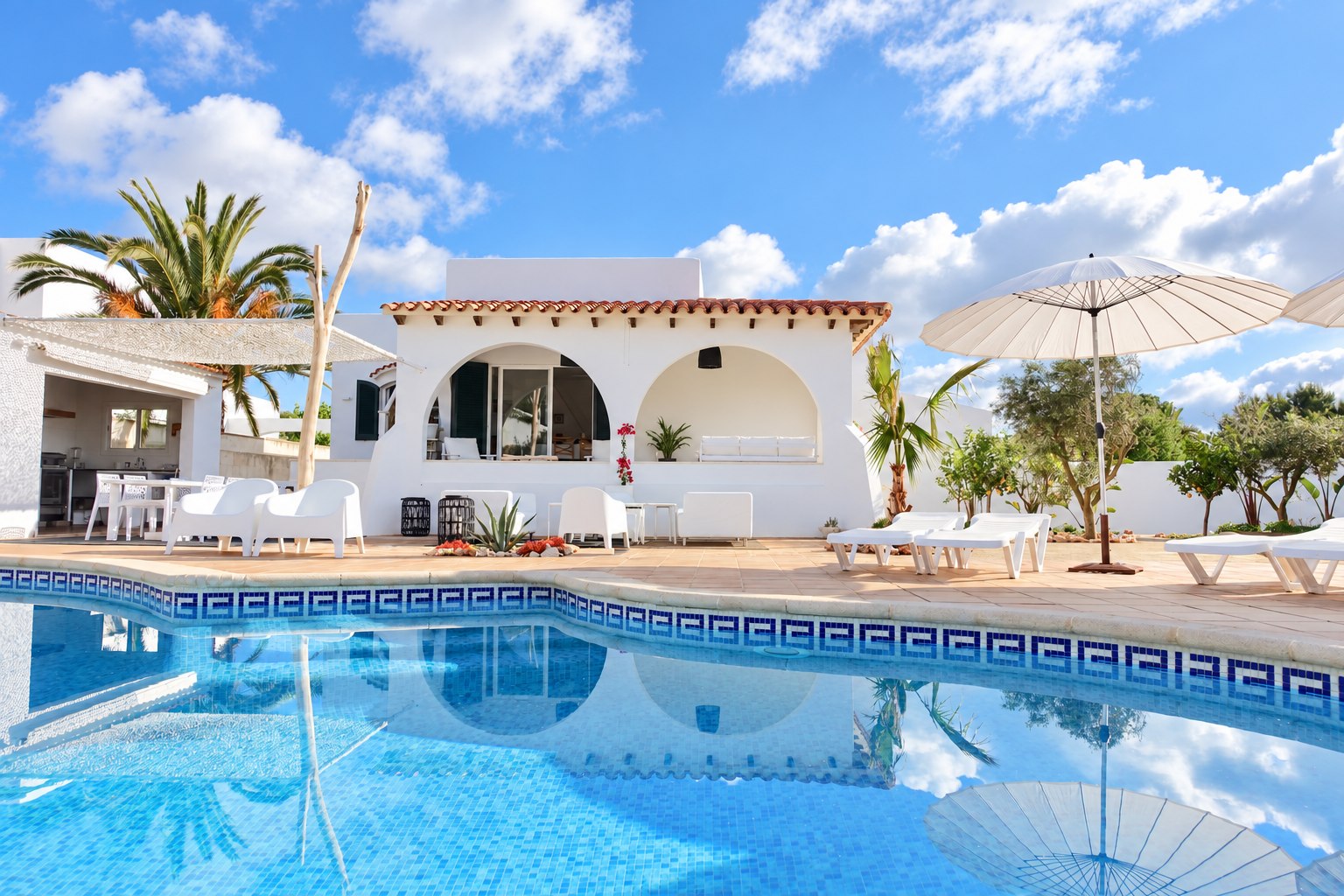 Little Menorca, the villa and pool