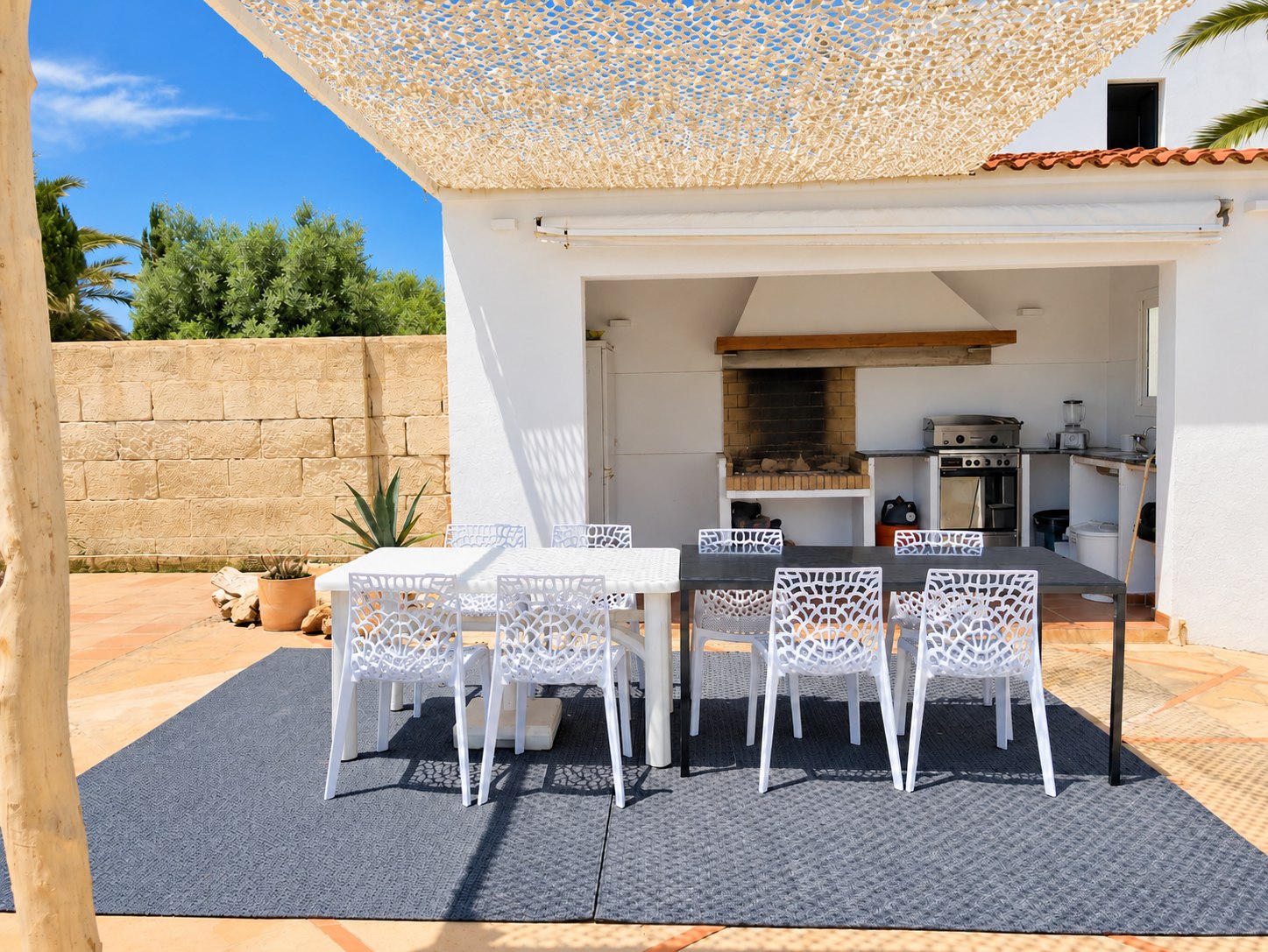 The outdoor kitchen